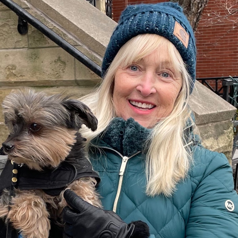 Meet your Posher, Julia